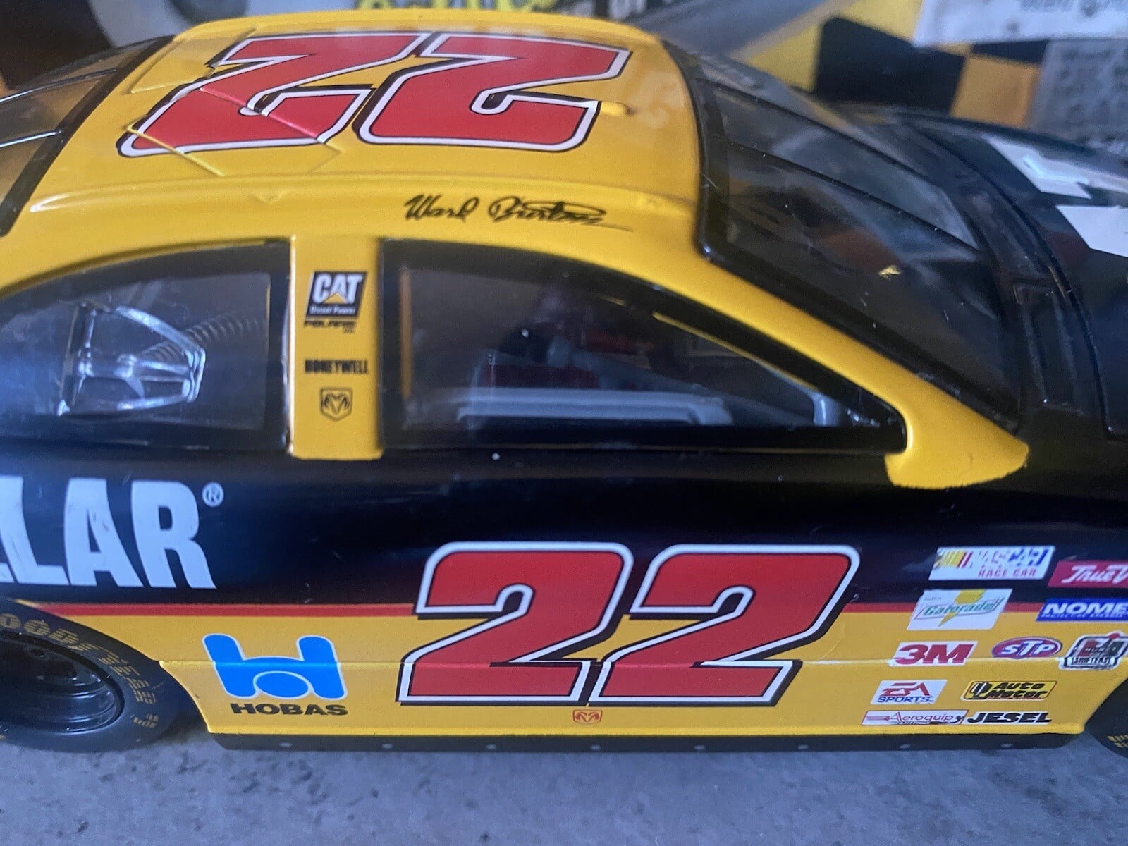 Racing Champions Ward Burton #22 CAT Dodge 1:24 Die Cast Nascar