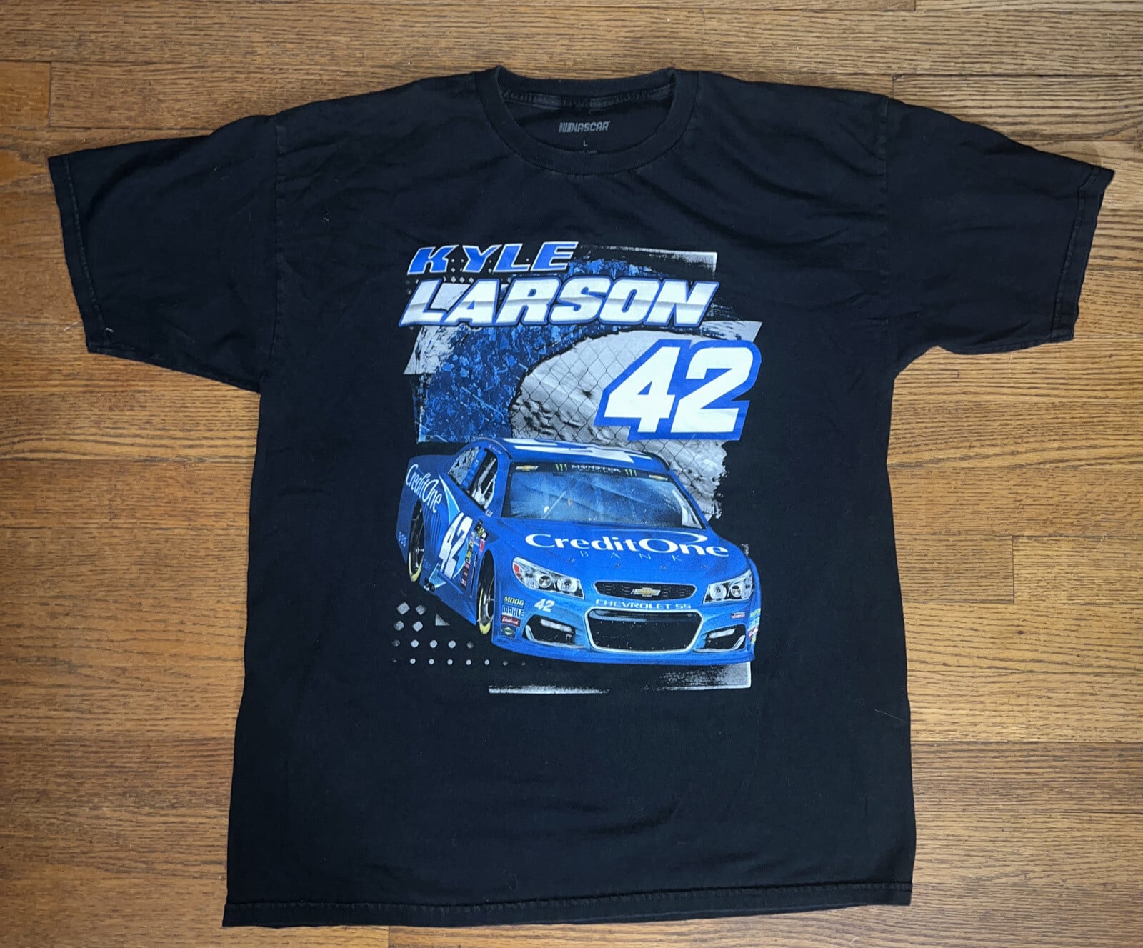 NASCAR Kyle Larson #42 T-Shirt Double Sided￼
