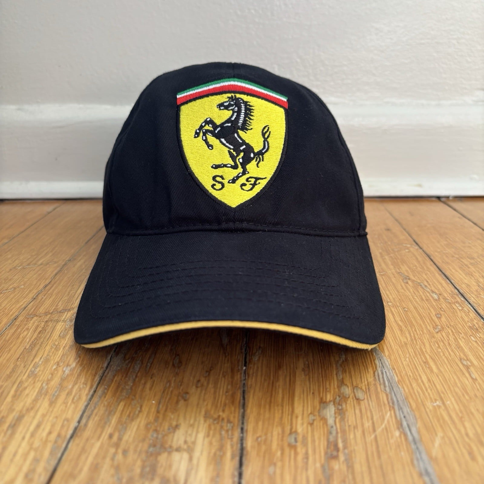 Vintage Ferrari Scuderia Racing Cap Official Product F1 Hat Men’s OS Black
